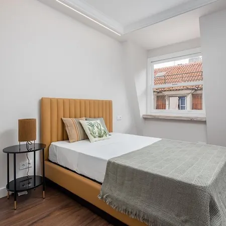 Apartment Center With Elevator Your Office Inlisbon